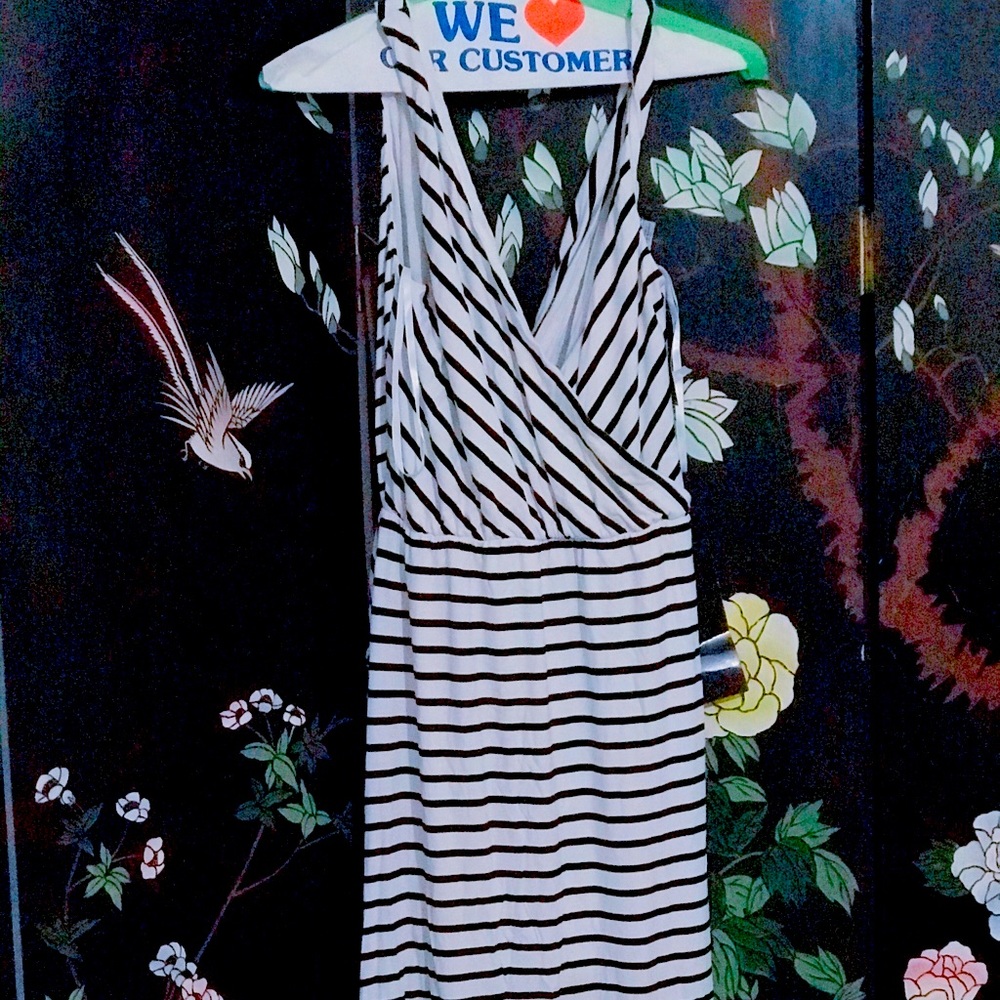 Bebe new with tags Maxi dress